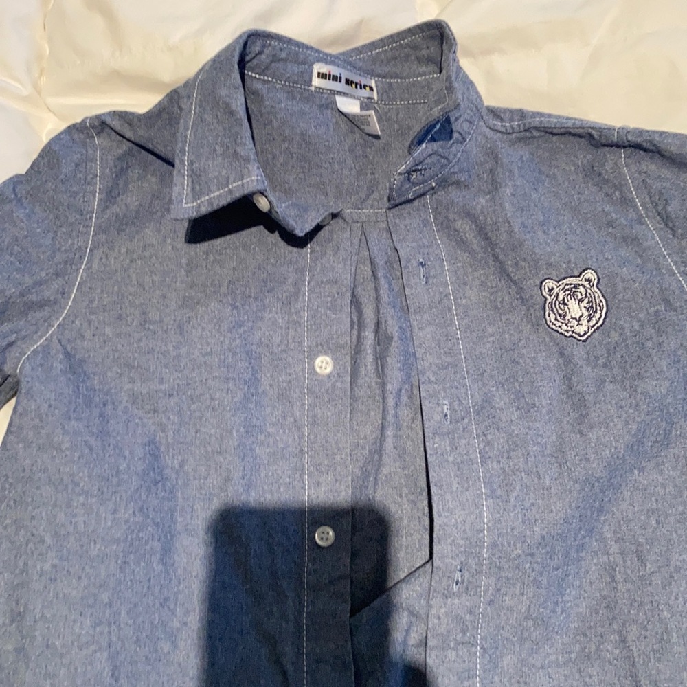 Boys never worn mini series dress shirt very hip